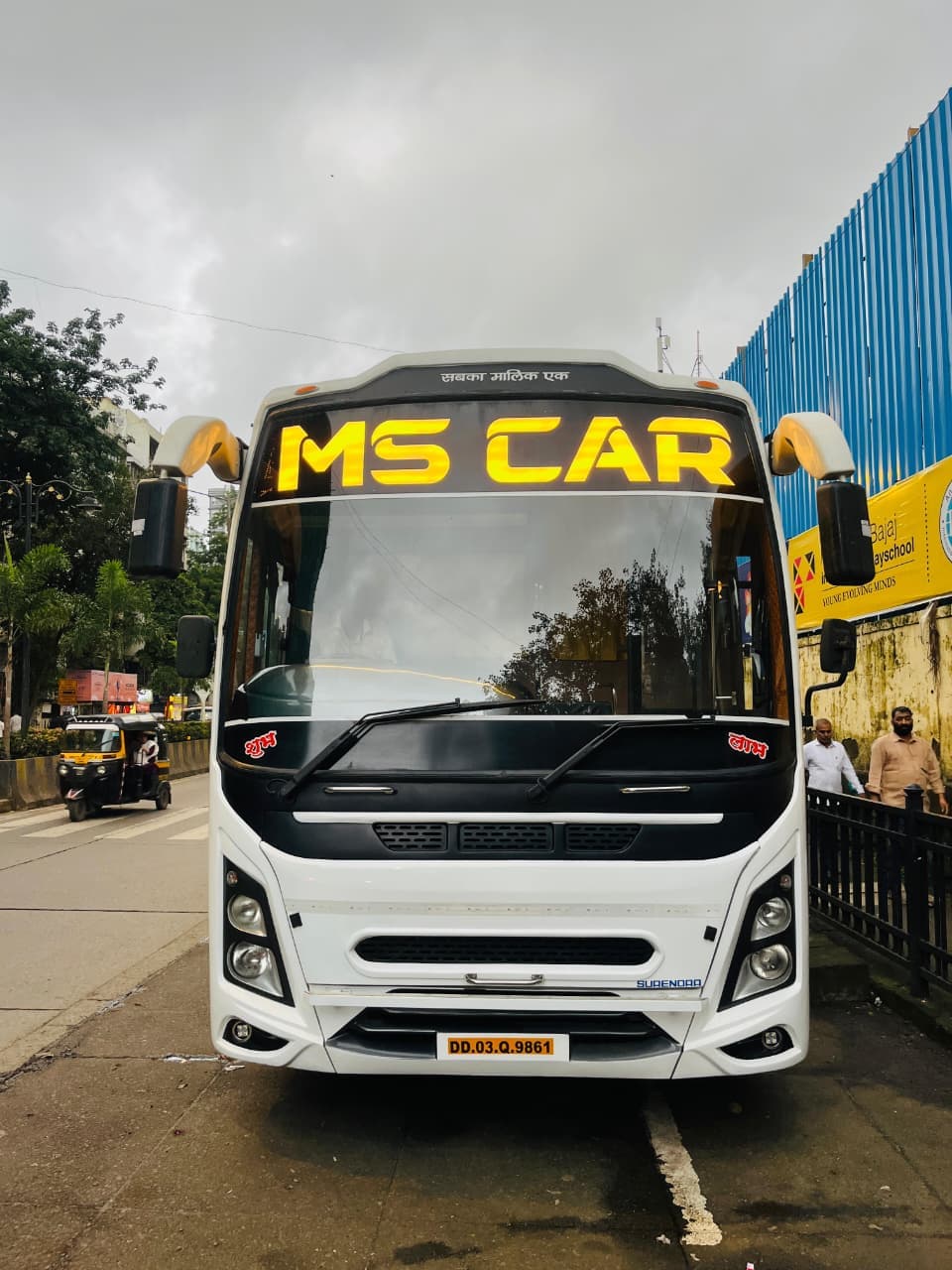 BUS 49 SEATER